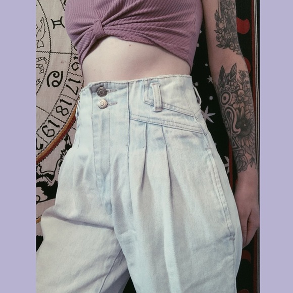 Vintage high waisted jeans - Picture 1 of 4